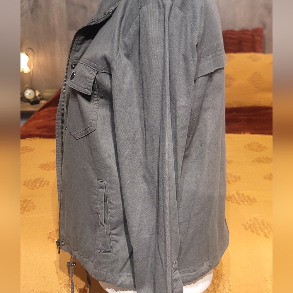 Christopher & Banks Green Gardening Jacket – NWT – Petite SmallStay stylish and - Picture 5 of 10